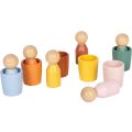 small foot Montessori třídící kalíšky s figurkami